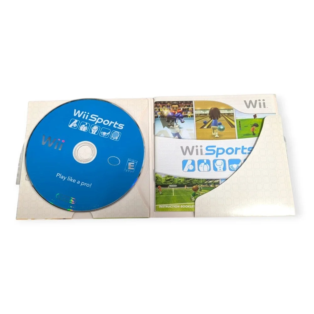 Nintendo Wii Console RVL-001 White Bundle w/ Wii Sports Two Remotes Boxed Tested